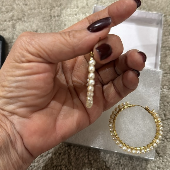 Pearl Hoop Earrings - Picture 5 of 6